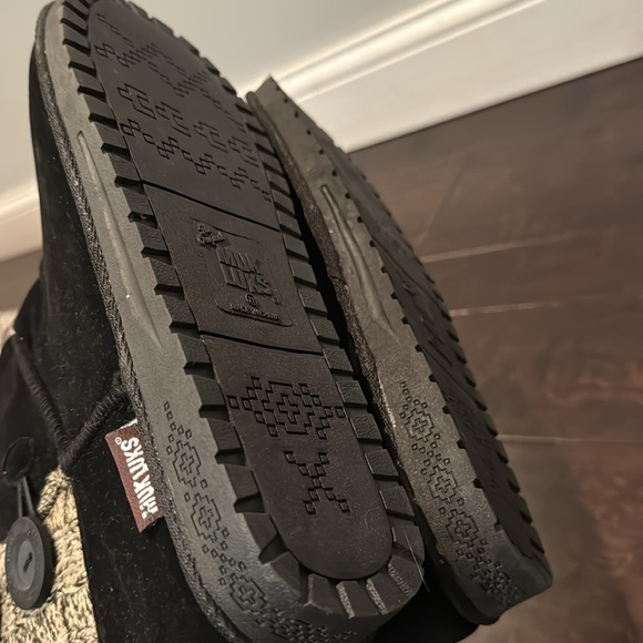Muk Luks black and tan boots nwt 11 - Picture 6 of 8